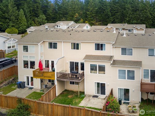 11591 Foothills Place NW, Silverdale, WA 98383
