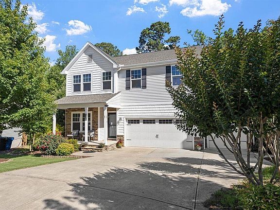 2nd image of 126 King Arthur Ct