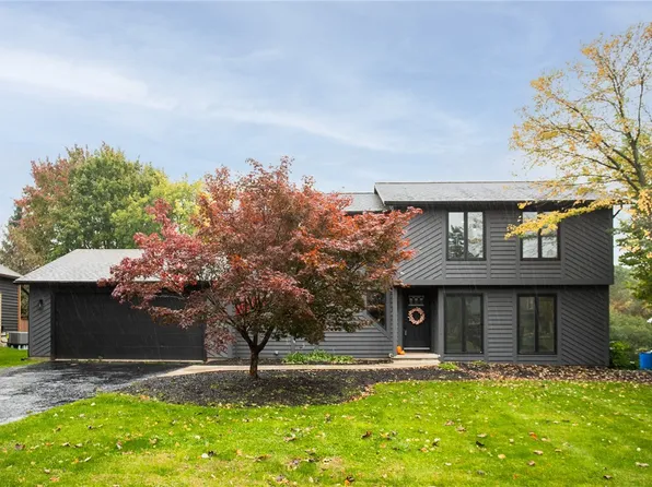 64 Misty Pine Rd, Fairport, NY 14450