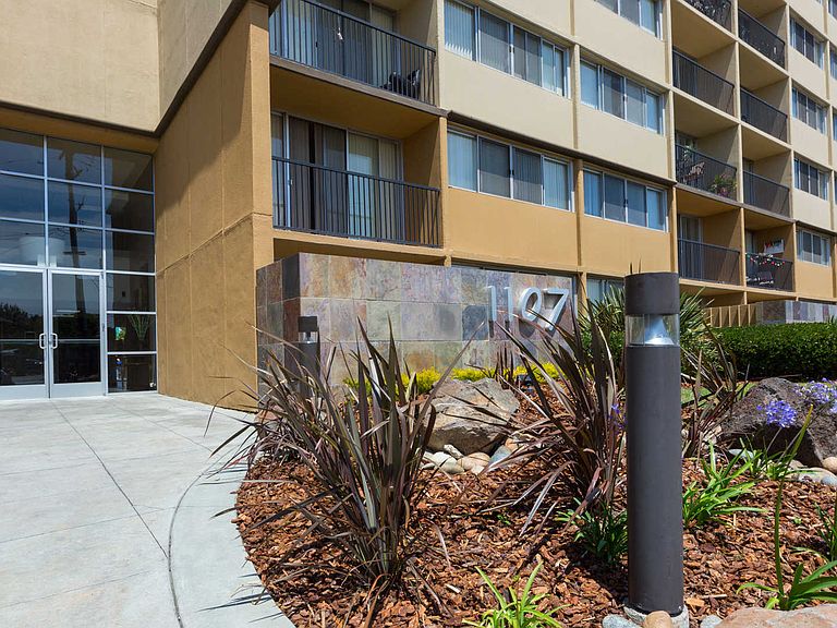 Avenue Two Apartment Rentals Redwood City, CA Zillow