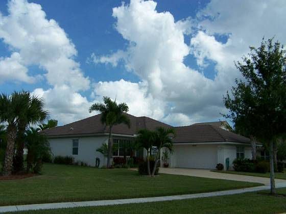 1st image of 9289 Heron Cove Dr