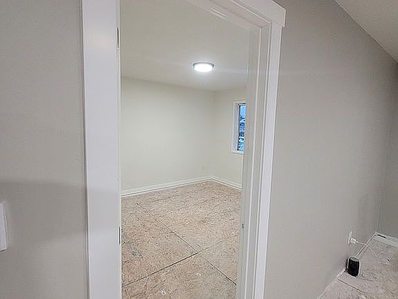 4th image of 1260 Elmore Ave