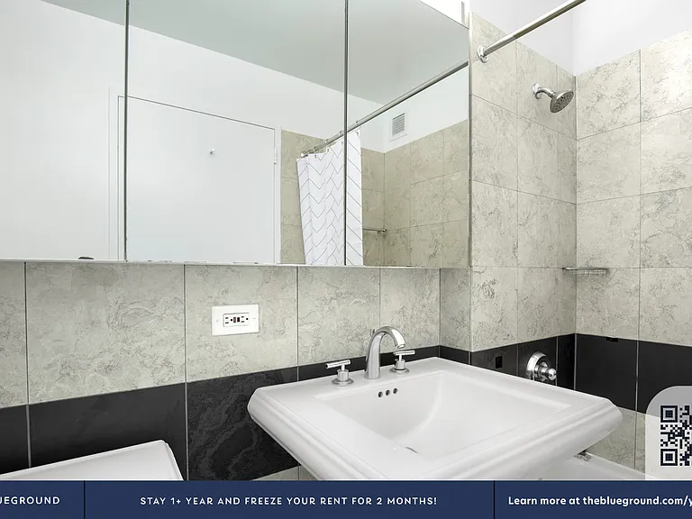 400 Chambers St #28K — Photo 12