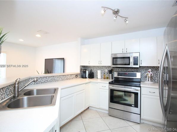 12902 SW 30th St #133