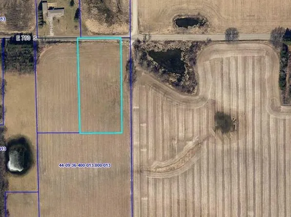 E 750 S, Wolcottville, IN 46795