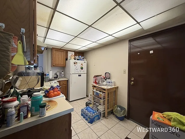 4120 Williamsburg Ct #302 — Photo 6