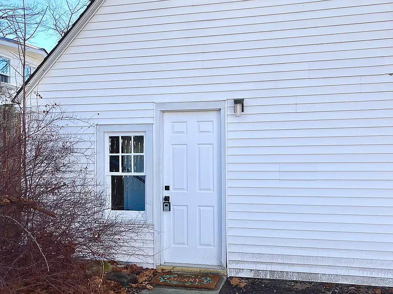 Private entrance.