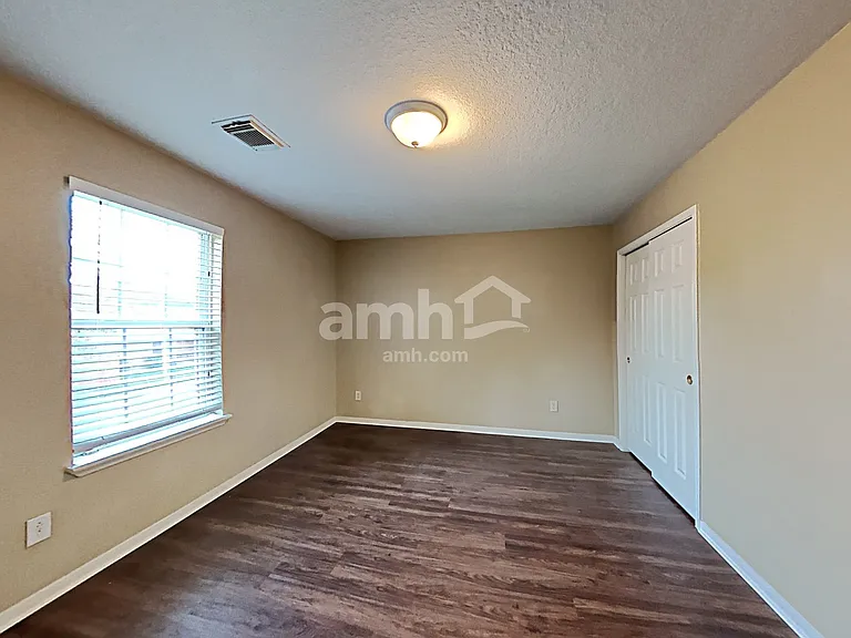 4719 Blue Spruce Hill St — Photo 16