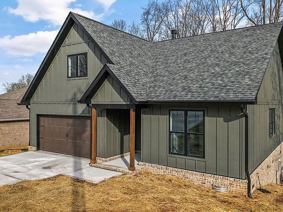 4th image of 3646 Big Springs Rd