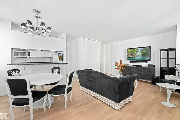 Rented by Brown Harris Stevens | media 18