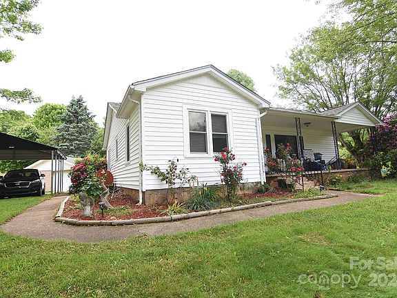 2nd image of 22 Curtis Dr