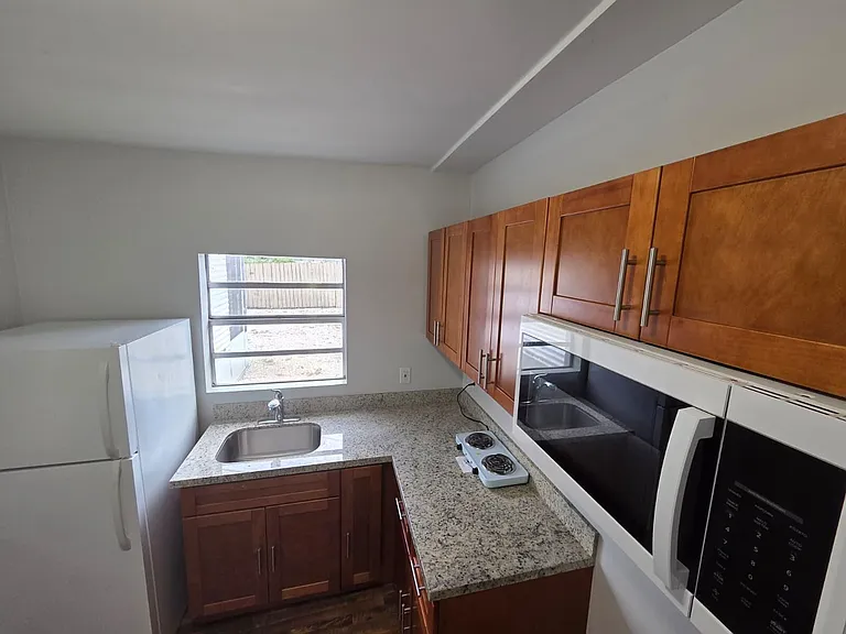 31 Edmund Rd #5 — Photo 8