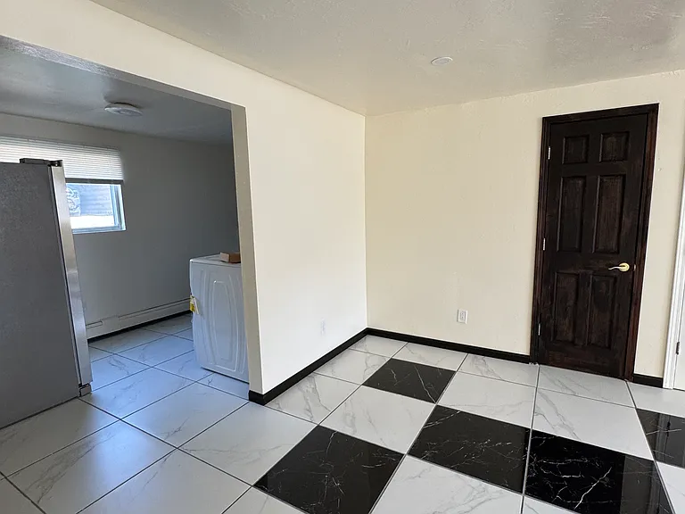 341 Kendall Ave #1 — Photo 12