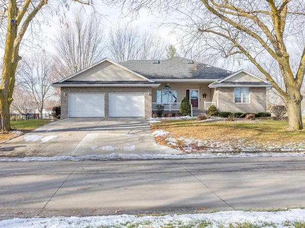 400 12th St, Onawa, IA 51040
