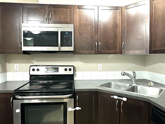 3rd image of 392 Silver Berry Rd NW #111