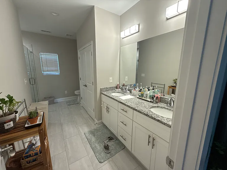 110 Arlington Ct — Photo 11