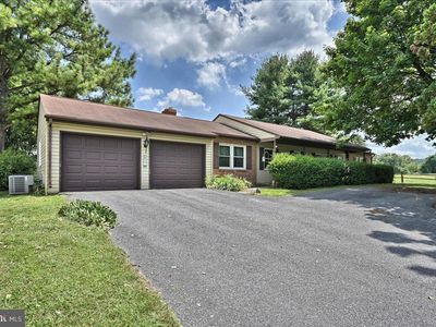 55 Oakwood Ave, Mechanicsburg, PA, 17055