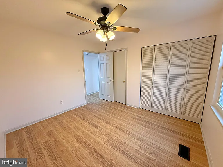 150 Berwick Pl #22A — Photo 10
