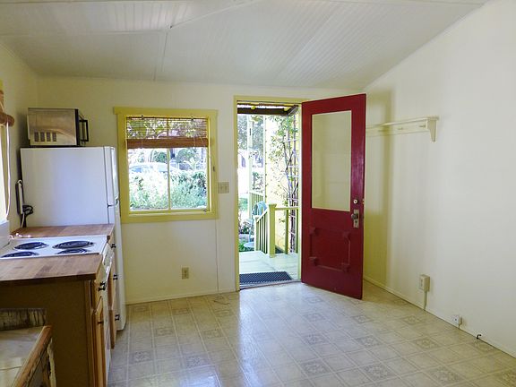 4th image of 454 1/2 21st St