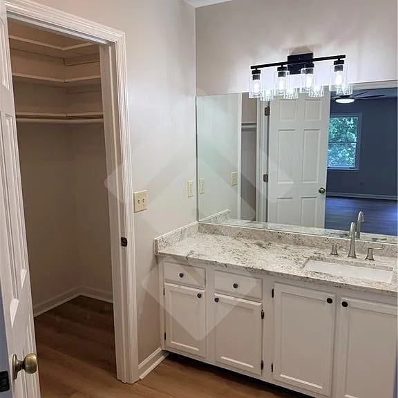 2890 Brookcliff Ln — Photo 34