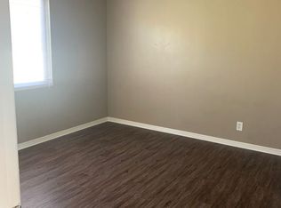 5881 Orange Ave APT 4, Long Beach, CA 90805