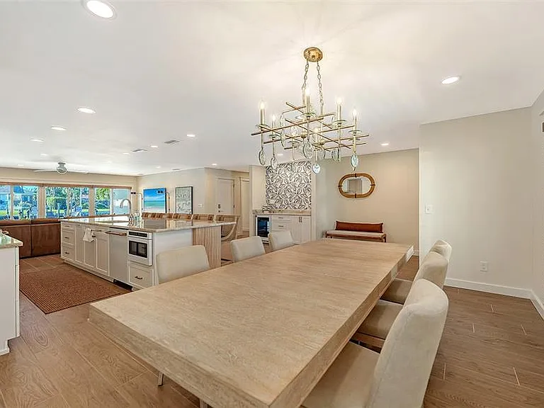 690 Old Compass Rd — Photo 13