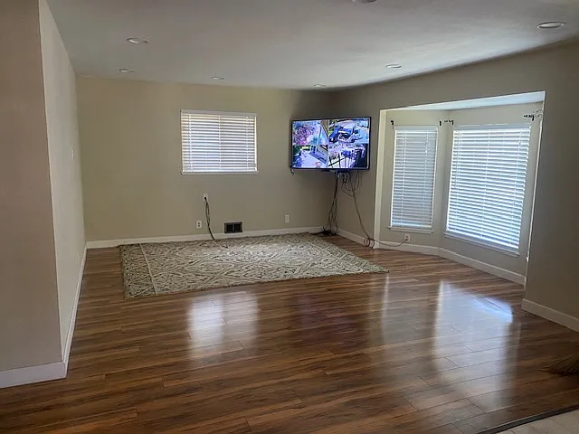 32677 Alvarado Niles Rd — Photo 9