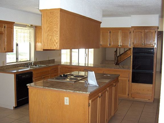 Spacious Kitchen