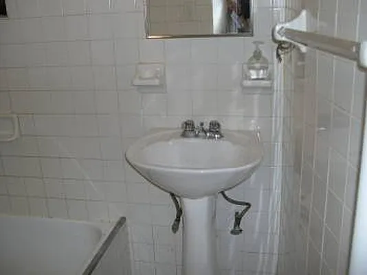 Rented by J Misrahi Realty Corp | media 13