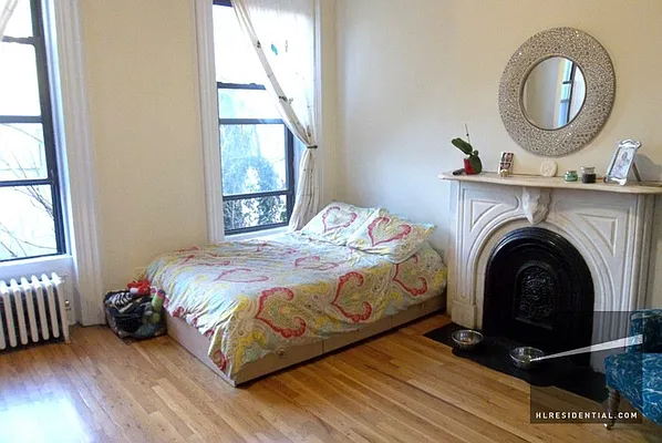 Rented by Highline Residential | media 32