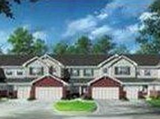 7845 Bridge Point Dr, Green Township, OH 45248