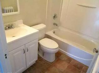 161 Burnham St, Hartford, CT 06112