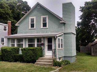 90 Harris Ave, Warren, RI 02885