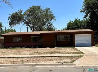 702 S Adams Dr, Roswell, NM 88203