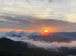 148 Logging Horse Rd #B101, Burnsville, NC 28714