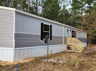 33060 Hillcreek Rd, Wagram, NC 28396
