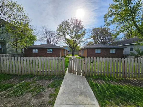 2398 Velma Ave, Columbus, OH 43211