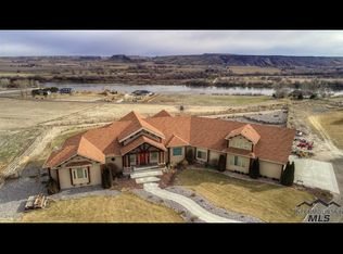 7816 Hidden Valley Rd, Marsing, ID 83639