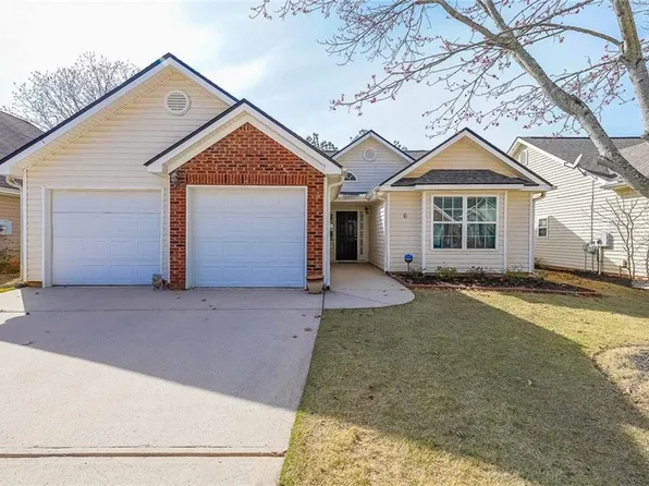 6 Belltree Cir, Newnan, GA 30265