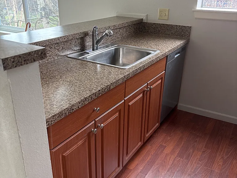 6410 8th Ave NE #301 — Photo 10
