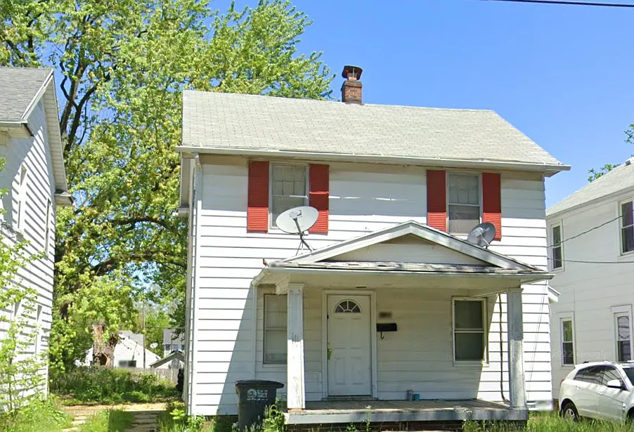 1748 Macomber St