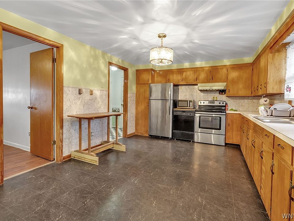 4250 Freeman Rd, Middleport, NY 14105 Zillow