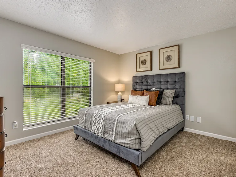The Landon Apartments — Photo 10
