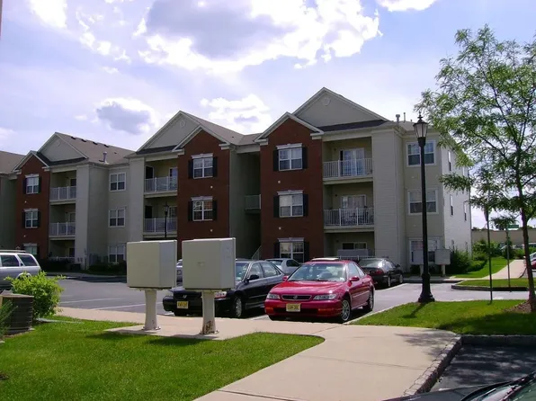1017 Flakne Ct #1017, South Plainfield, NJ 07080