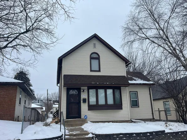3743 Queen Ave N, Minneapolis, MN 55412
