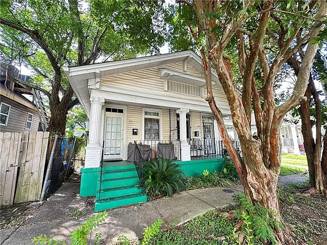 1 bed, 1.0 bath, 575 sqft, $1,600 — Photo 1