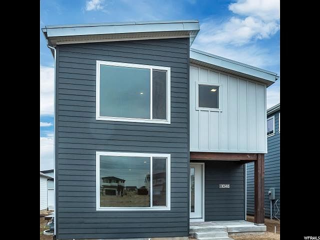 1st image of 1046 W Albion Meadow Way