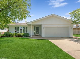 7309 Exner Rd, Darien, IL 60561