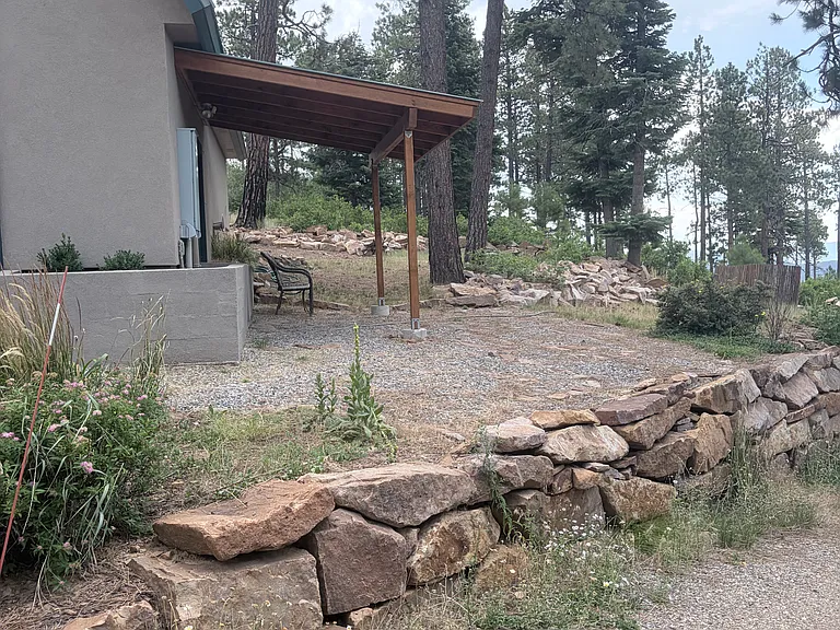 1679 Rosalie Dr #R — Photo 2