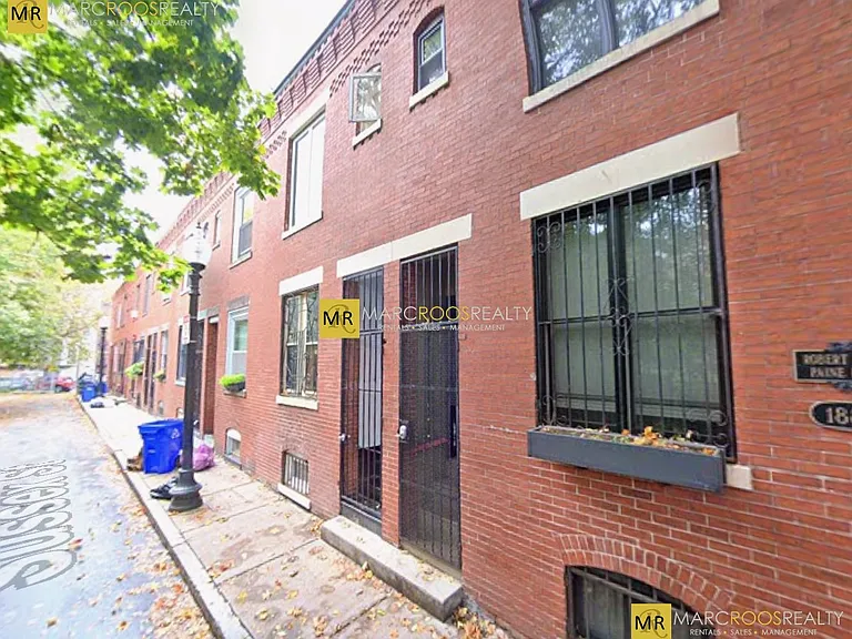 Sussex St — Photo 12